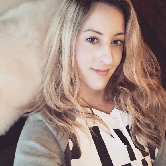 Meet your Posher, Miranda - Picture 1 of 1